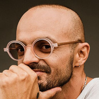 Tal, Avraham photograph